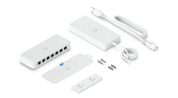 Ubi Unifi 8 Port PoE Switch YY-USW-ULTRA-210W - Image 2
