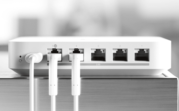 Ubi Unifi Cloud Gateway Max YY-UCG-MAX - Image 2